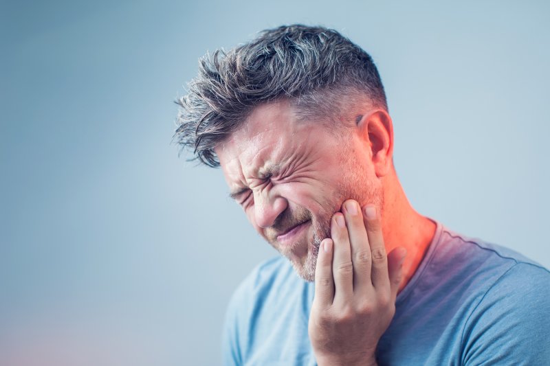 Man has oral pain